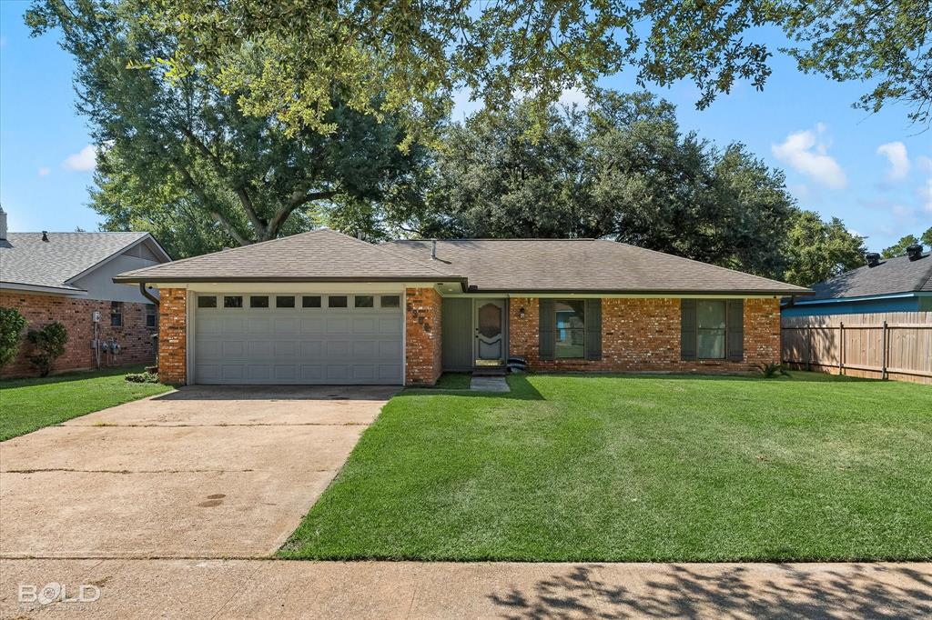 5302 Goldenrod Circle