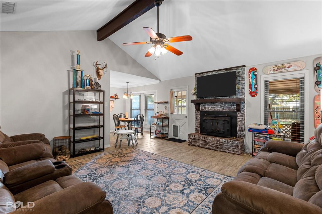 5302 Goldenrod Circle