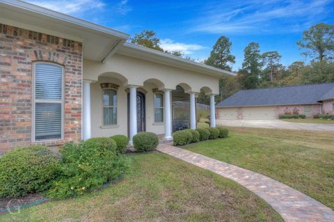 A home in Shreveport