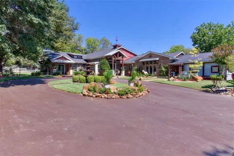 A home in Duncanville