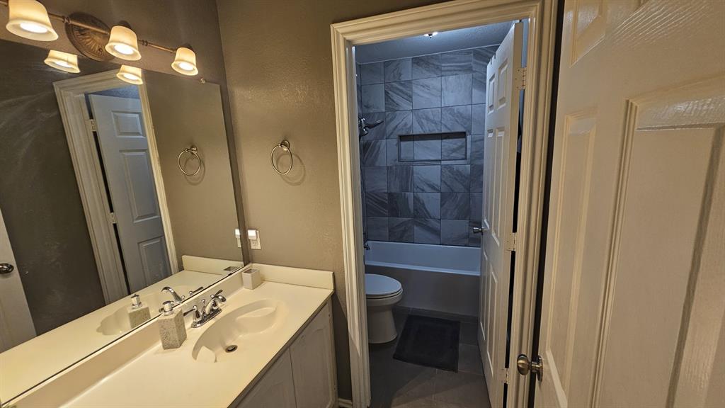 Tecumseh Park Estates #3 - Residential