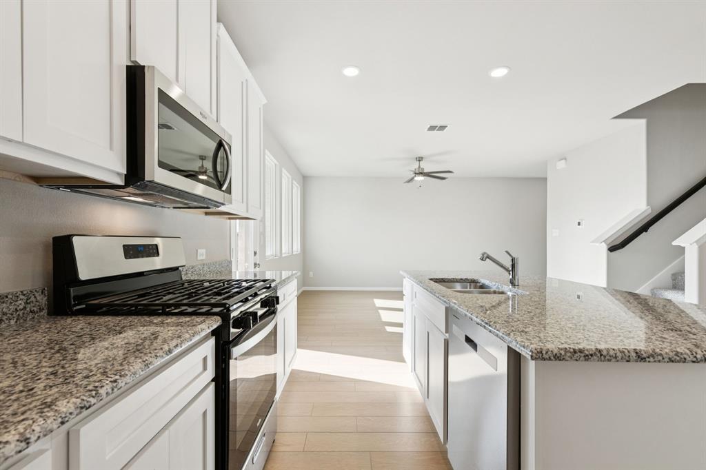 920 Santa Lucia Drive