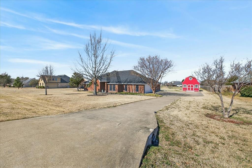 10353 Richard Circle