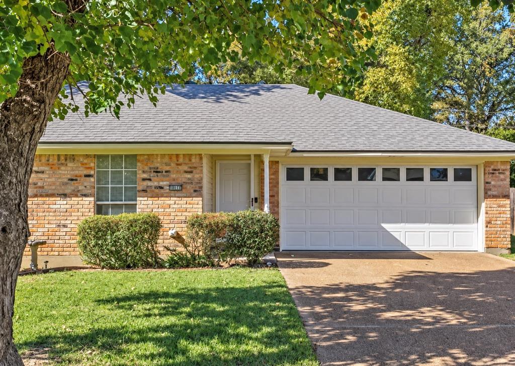 Photo of 10112 Freedoms Way Way, Keithville, LA 71047 (MLS # 21420481)