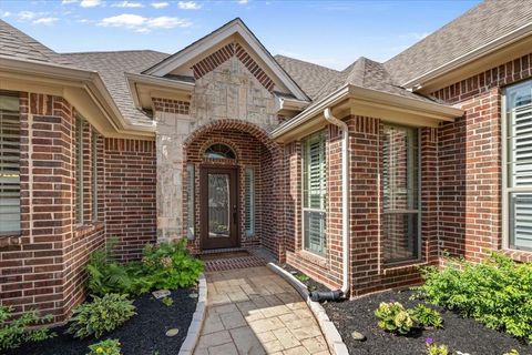 4932 Ridge Circle Benbrook TX 76126