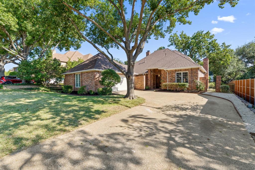 1211 Mackie Drive