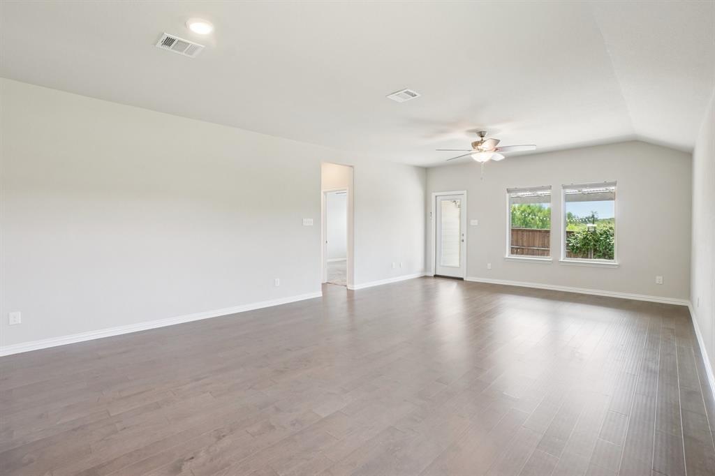 2205 Bellewood Court