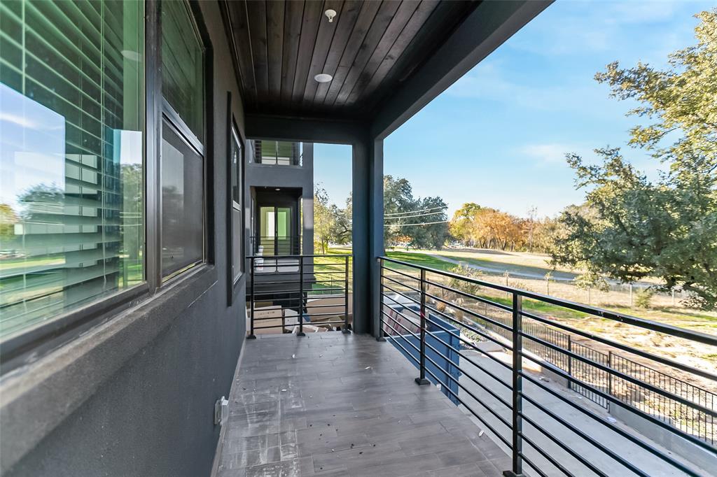 Holloway Add - Residential Lease