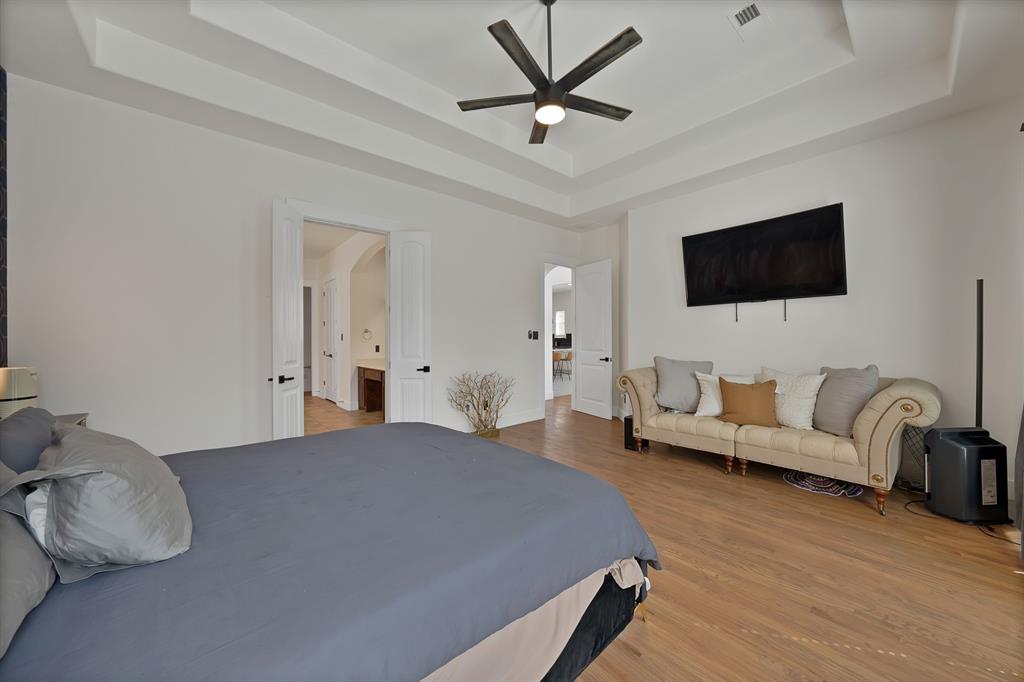 Isabel Add - Residential