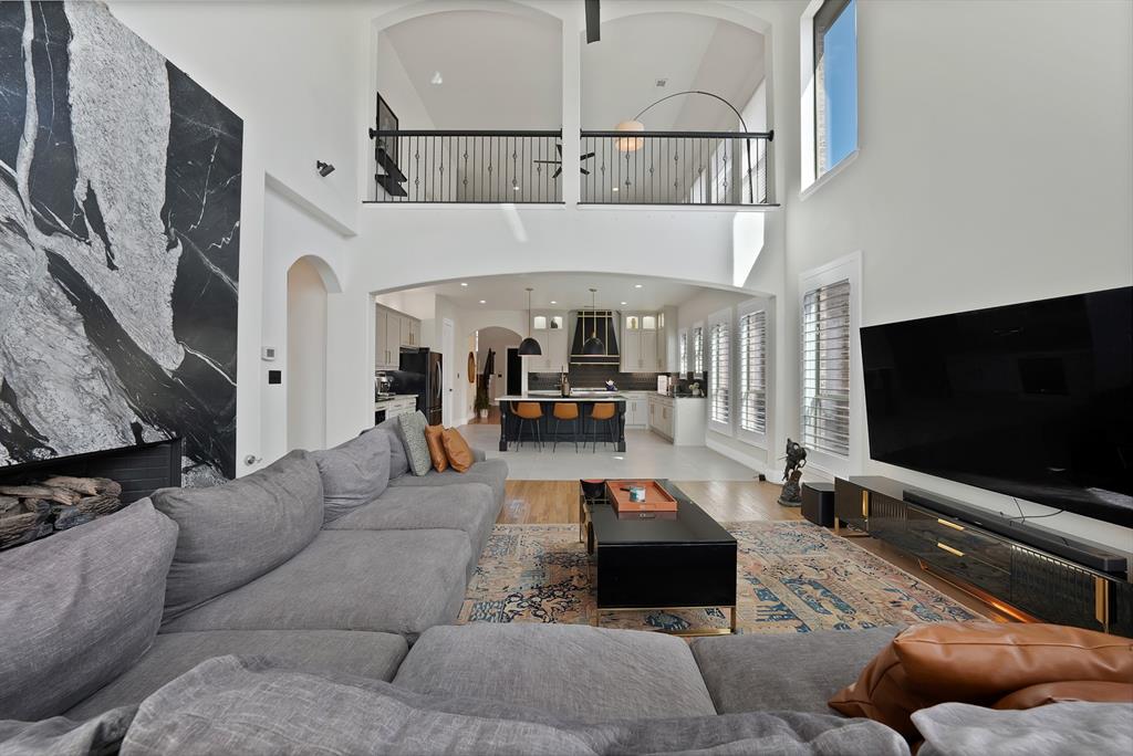 Isabel Add - Residential