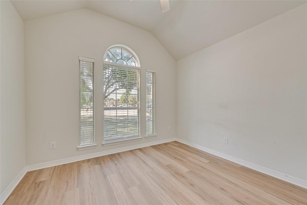 6005 Peach Tree Drive