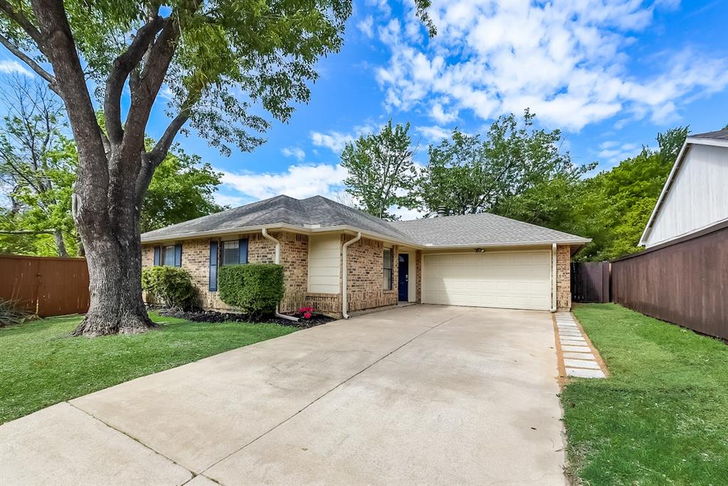 Collin Square Ph I - Residential Lease