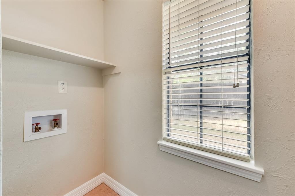 Collin Square Ph I - Residential Lease