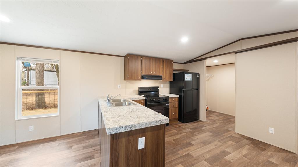 Royal Oaks - Residential