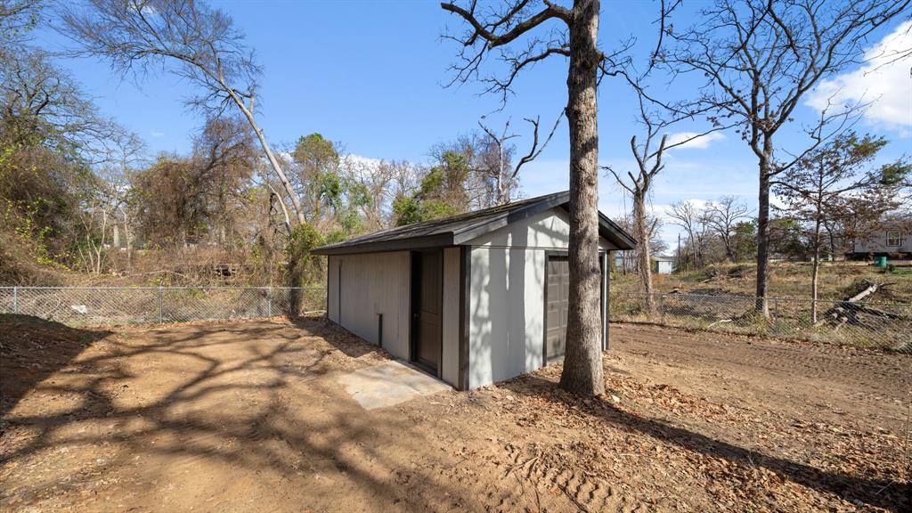 Royal Oaks - Residential