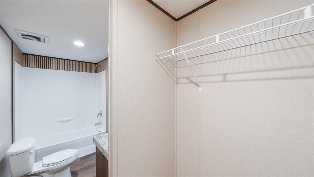 Royal Oaks - Residential