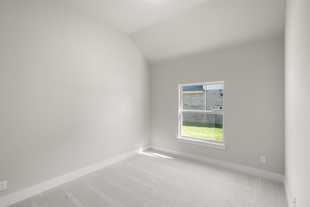 7104 Seagrove Court