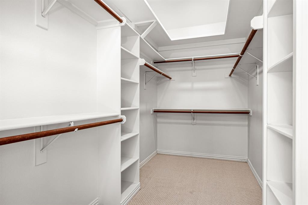 Hollows Northlake Woodlands - Residential