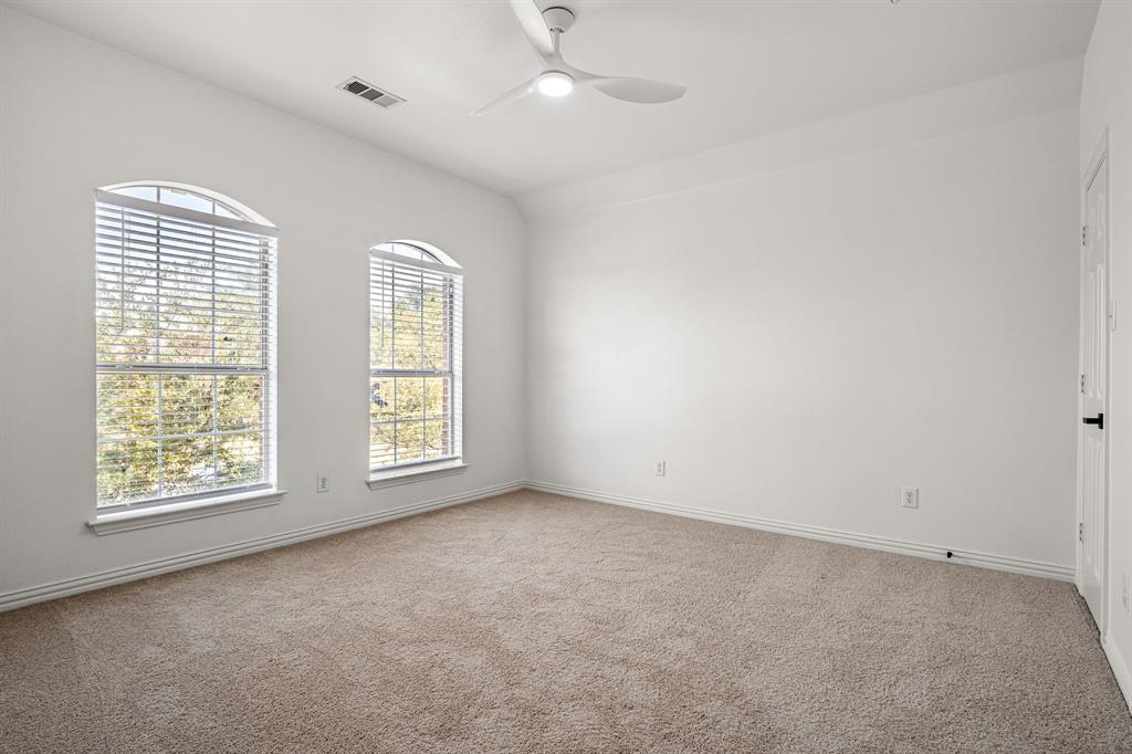 Hollows Northlake Woodlands - Residential