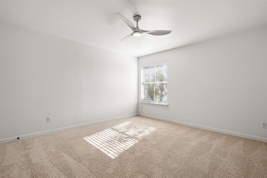 Hollows Northlake Woodlands - Residential