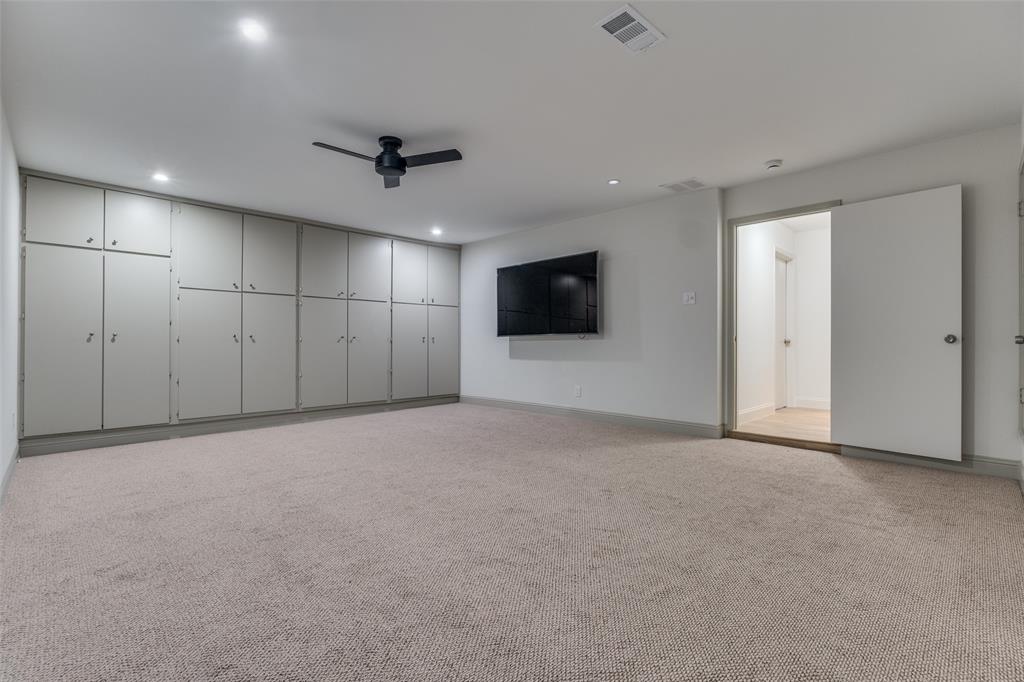 Schreiber Manor 04 Inst - Residential