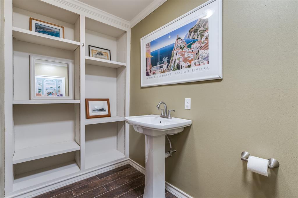 Schreiber Manor 04 Inst - Residential