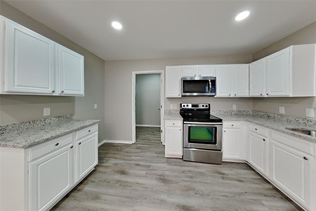 Parks At Boat Club The - Residential Lease