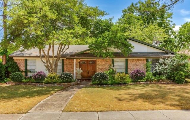 Photo 6 of 7 of 2708 Raintree Drive house