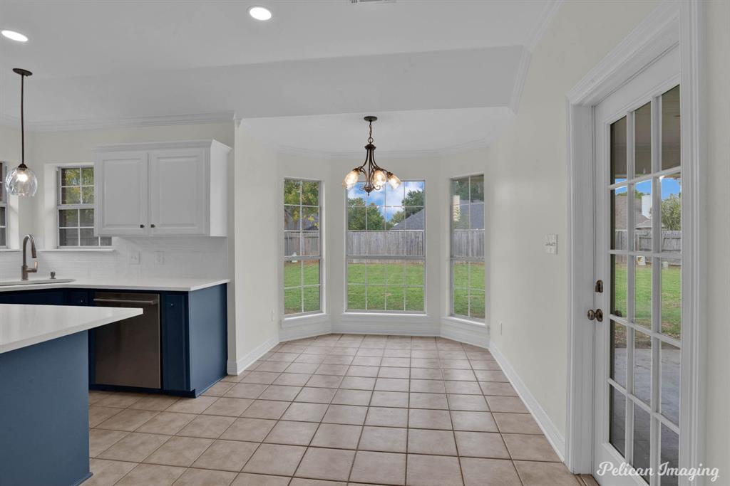 5505 Meadowsweet Circle