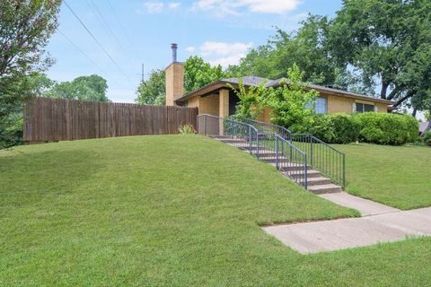2114 Valleywood Drive Arlington TX 76013