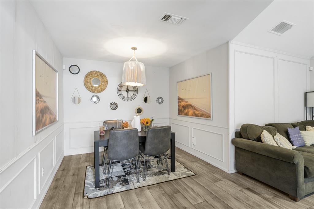 2114 Valleywood Drive