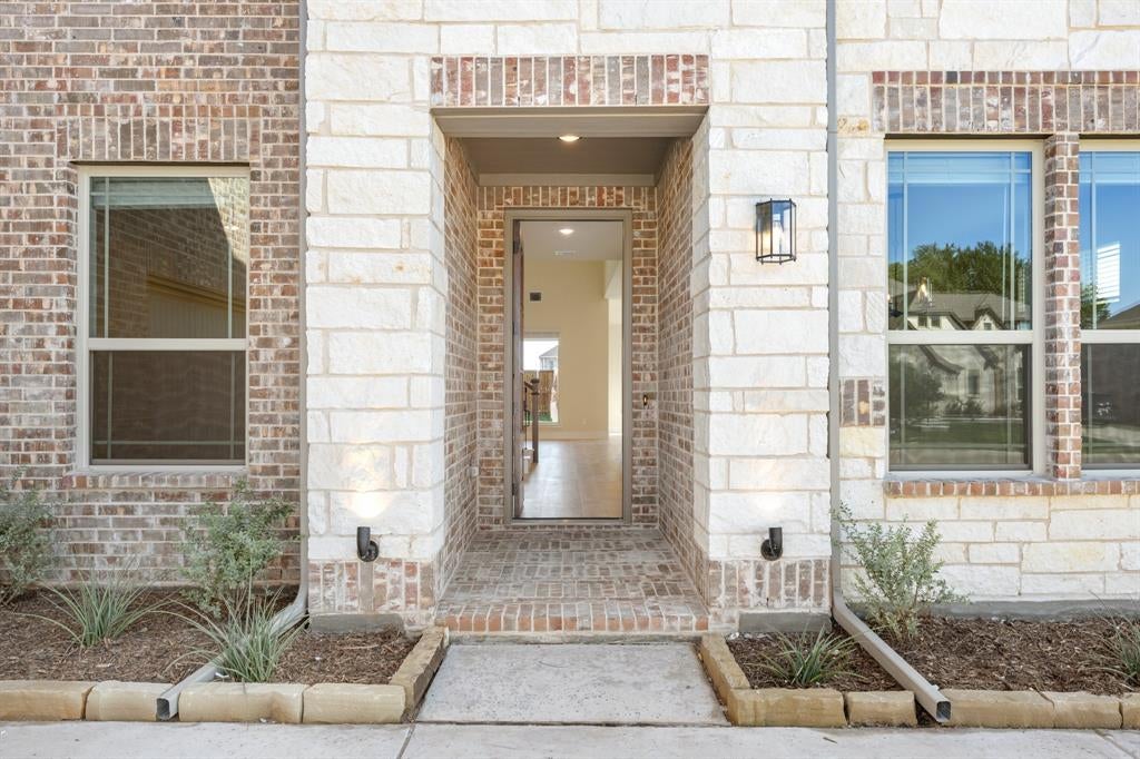 3410 Abingdon Drive