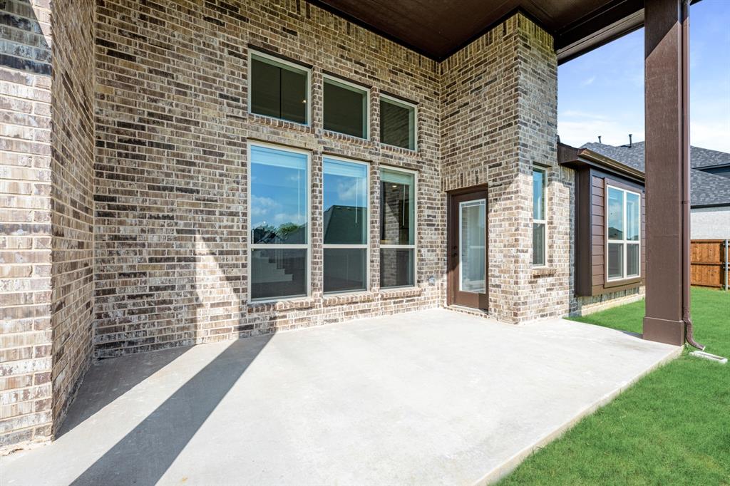 2404 Rockwood Lane