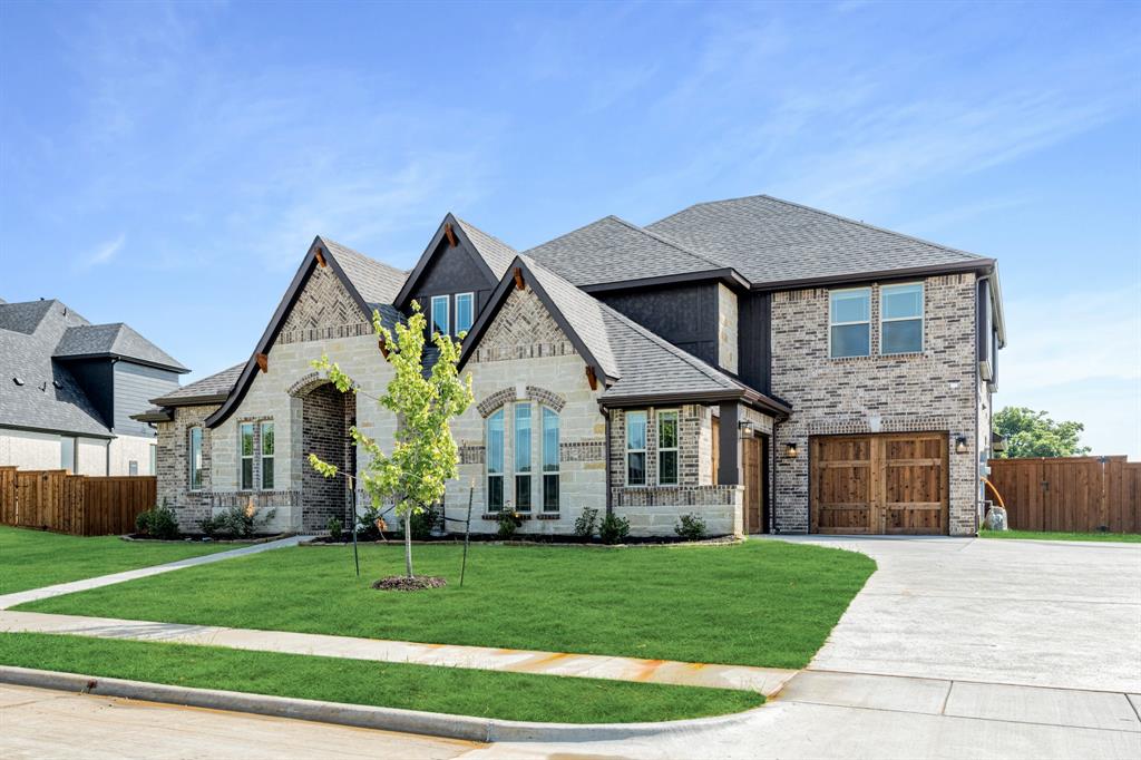 2404 Rockwood Lane