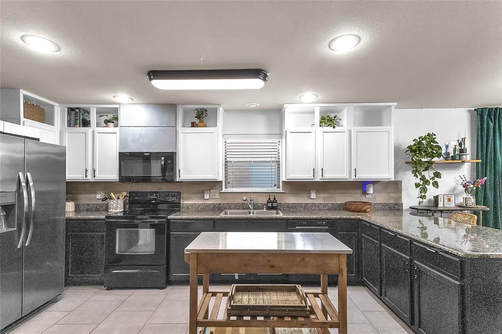 Heartland Tr A Ph 2c - Residential Lease