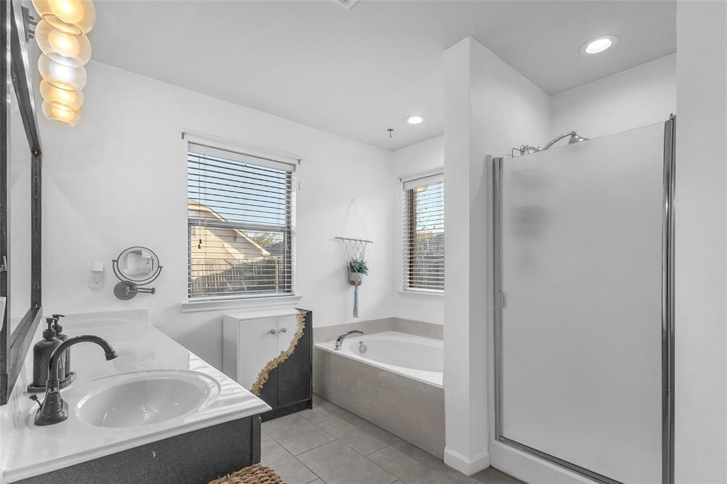 Heartland Tr A Ph 2c - Residential Lease