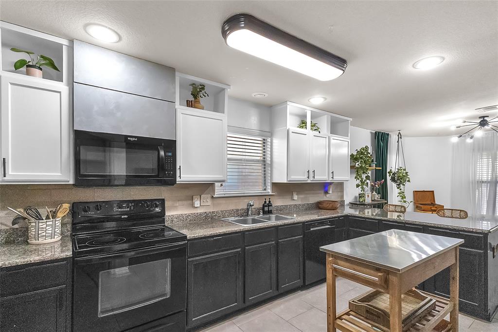 Heartland Tr A Ph 2c - Residential Lease