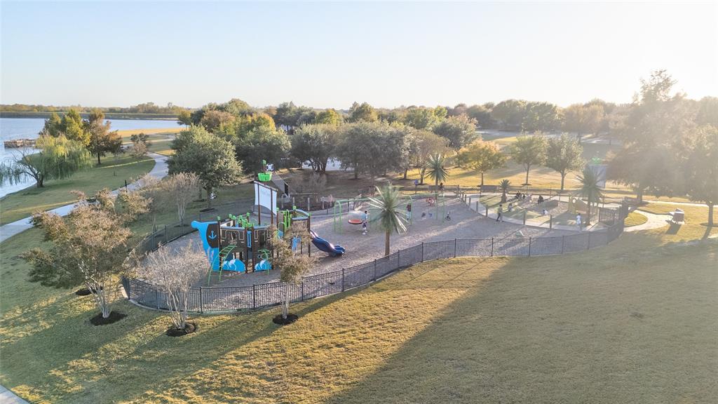 Heartland Tr A Ph 2c - Residential Lease