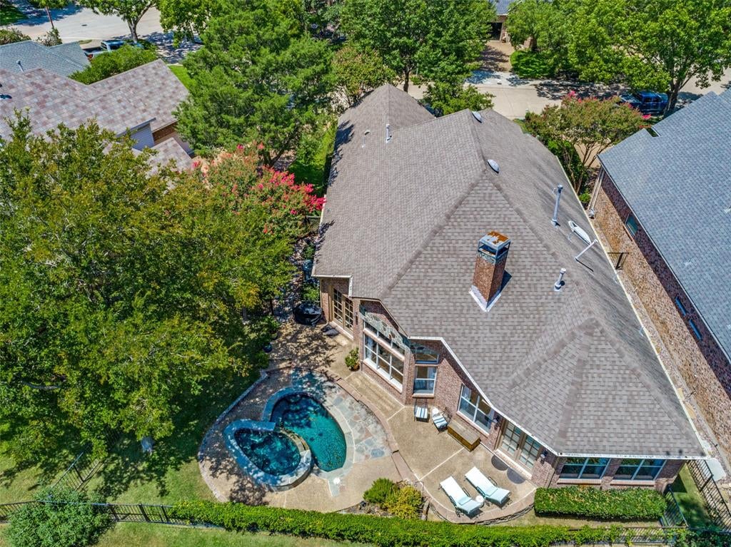 2617 Brookside Court