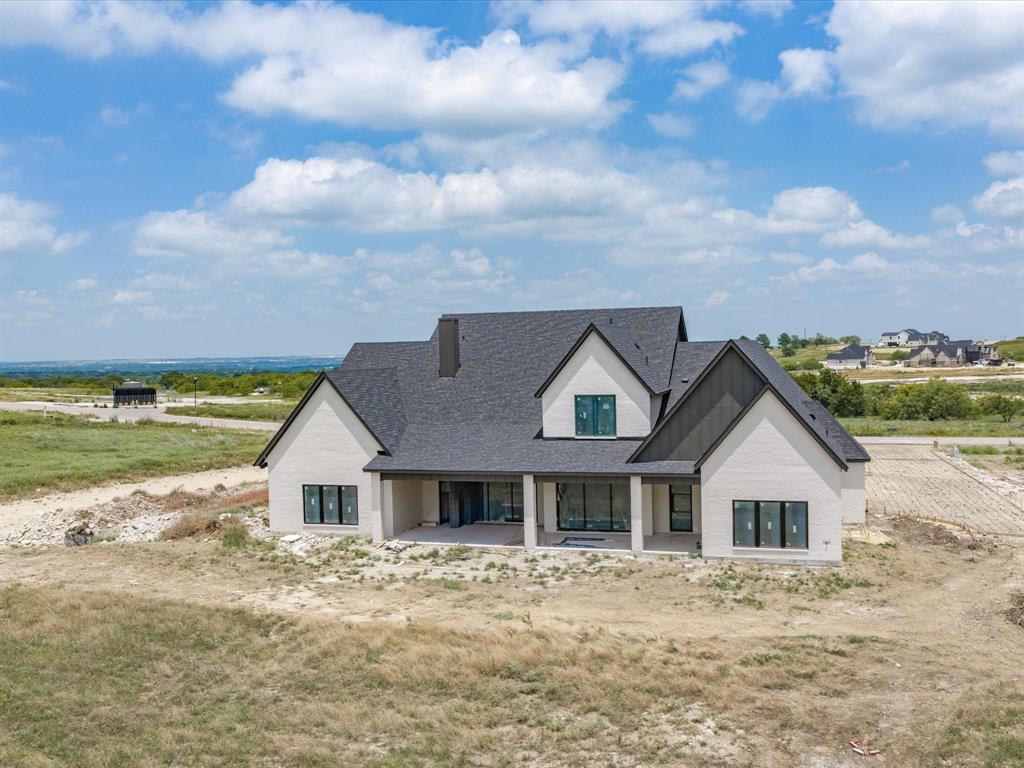 905 San Jacinto