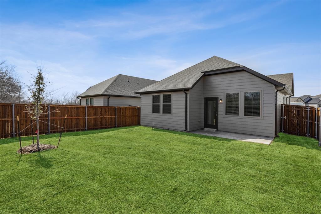 Lakehaven - Residential