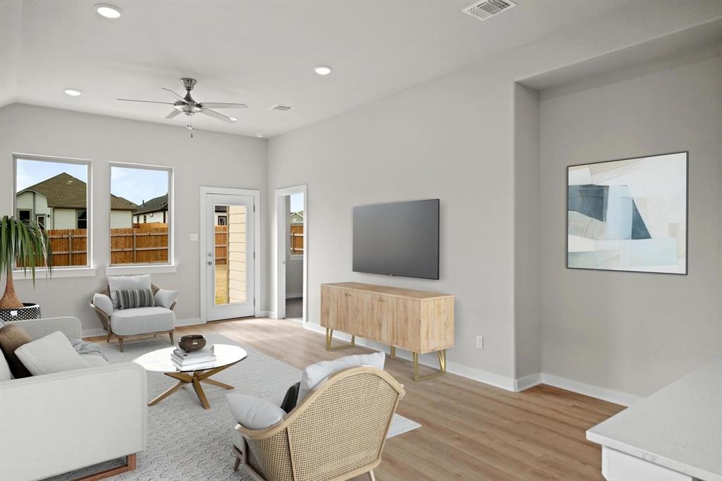 Lakehaven - Residential