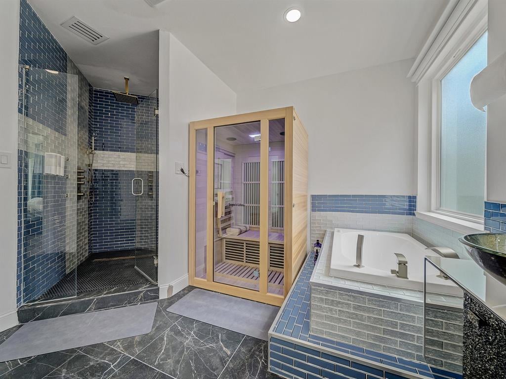 3608 Parkhurst Circle