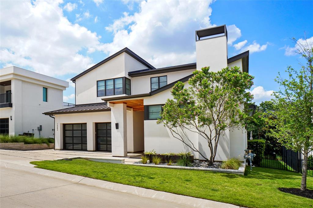 1482 Forest Knoll Drive