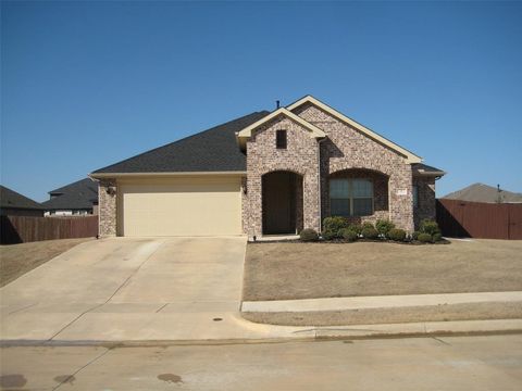 2 Grouse Run Sanger TX 76266