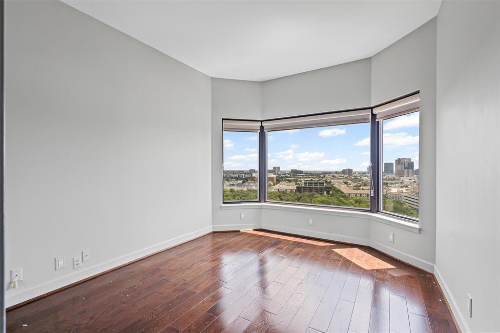 La Tour Condo - Residential