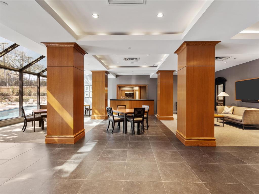 La Tour Condo - Residential