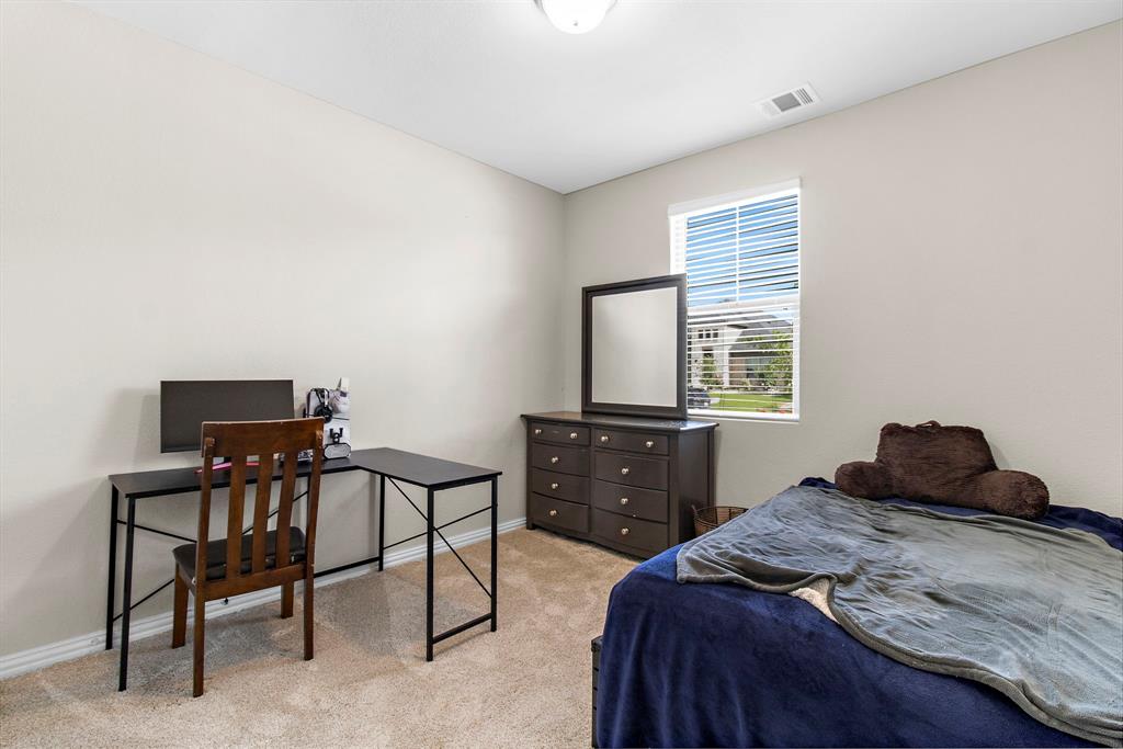 1211 Sweetleaf Street