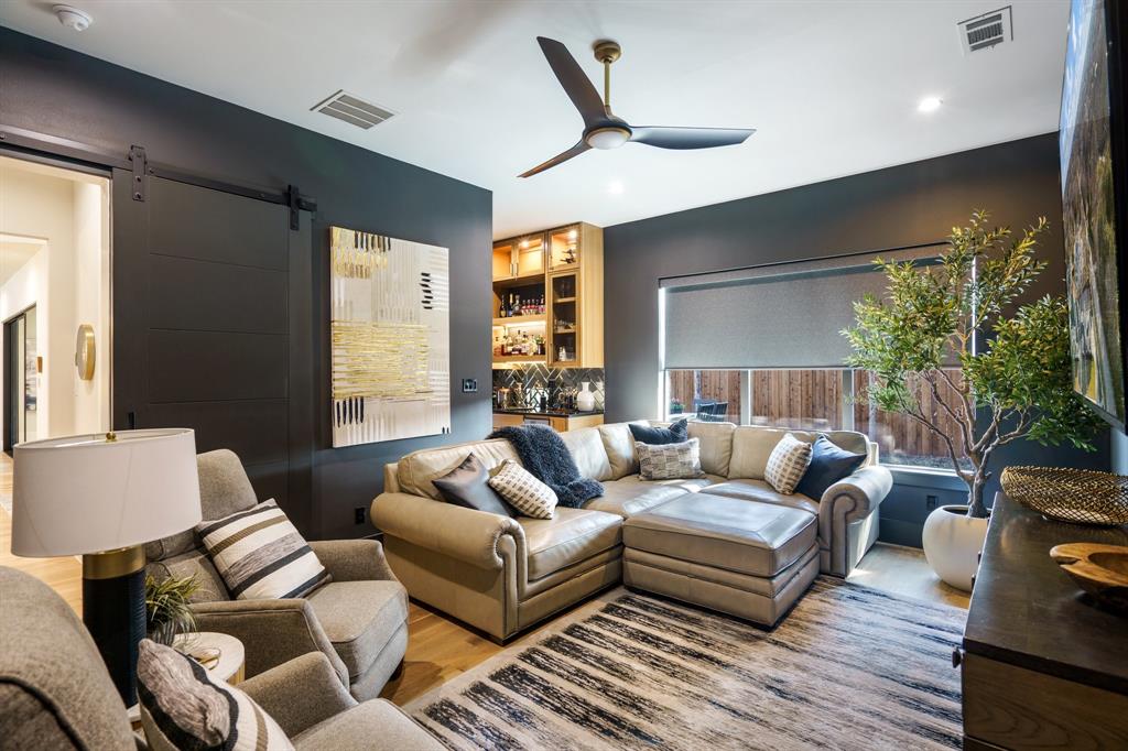 The Oaks of Lonesome Dove - Residential