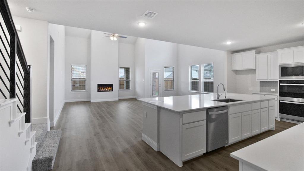 The Landing at Hidden Lakes - Residential